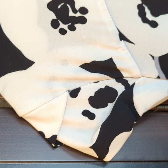 New York and company stretch size large faux wrap dress. - Picture 7 of 12